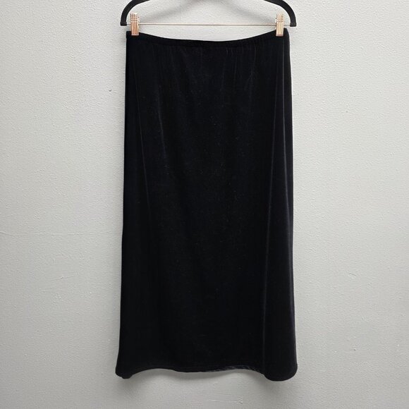 Coldwater Creek Skirt Womens Petite Medium Black Velvet Pull On Made USA Midi - Picture 4 of 8